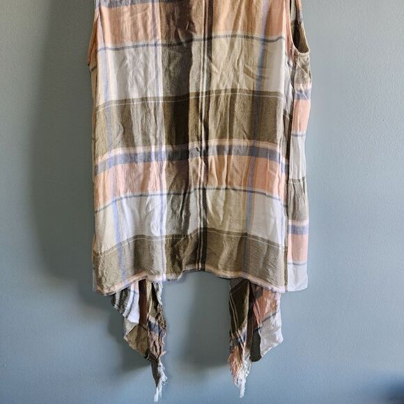 Maurices Plaid Open Front Vest - Picture 8 of 8